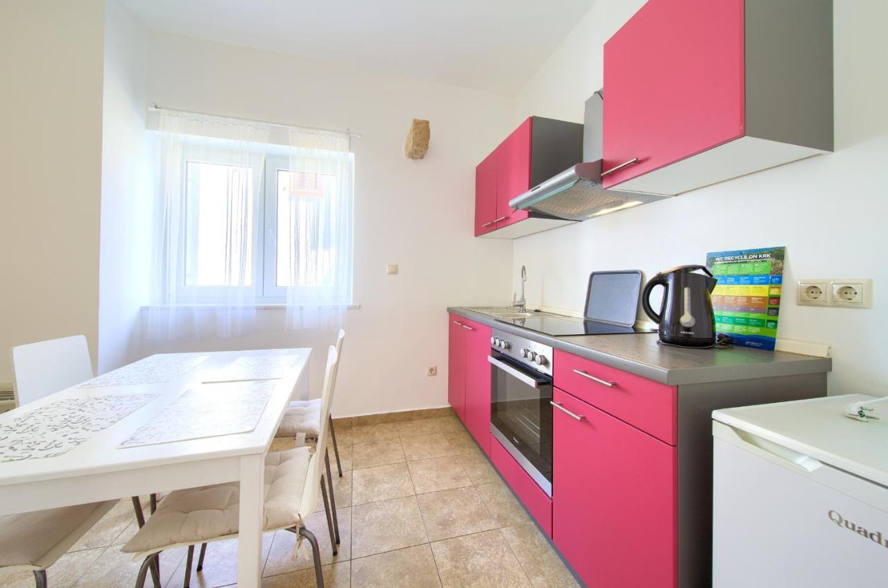 Bed&Breakfast Lucija Punat Exterior foto