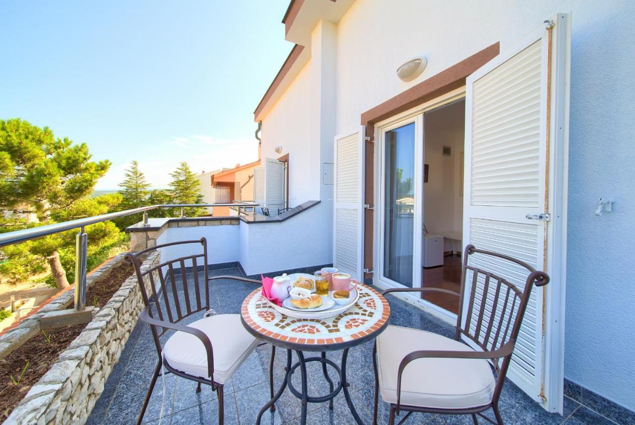 Bed&Breakfast Lucija Punat Exterior foto