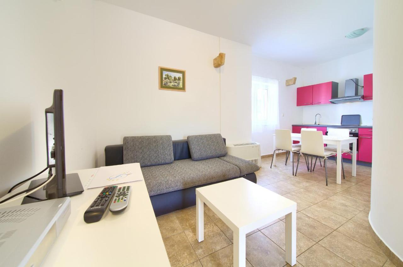 Bed&Breakfast Lucija Punat Exterior foto