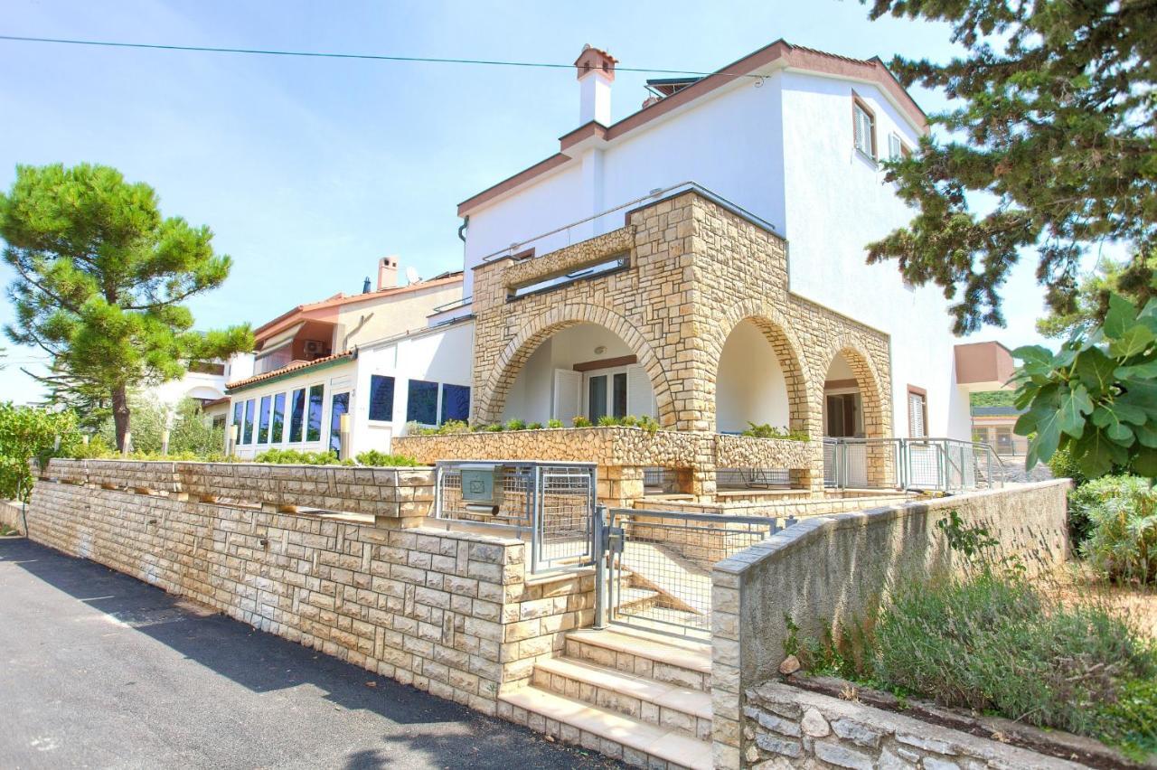 Bed&Breakfast Lucija Punat Exterior foto