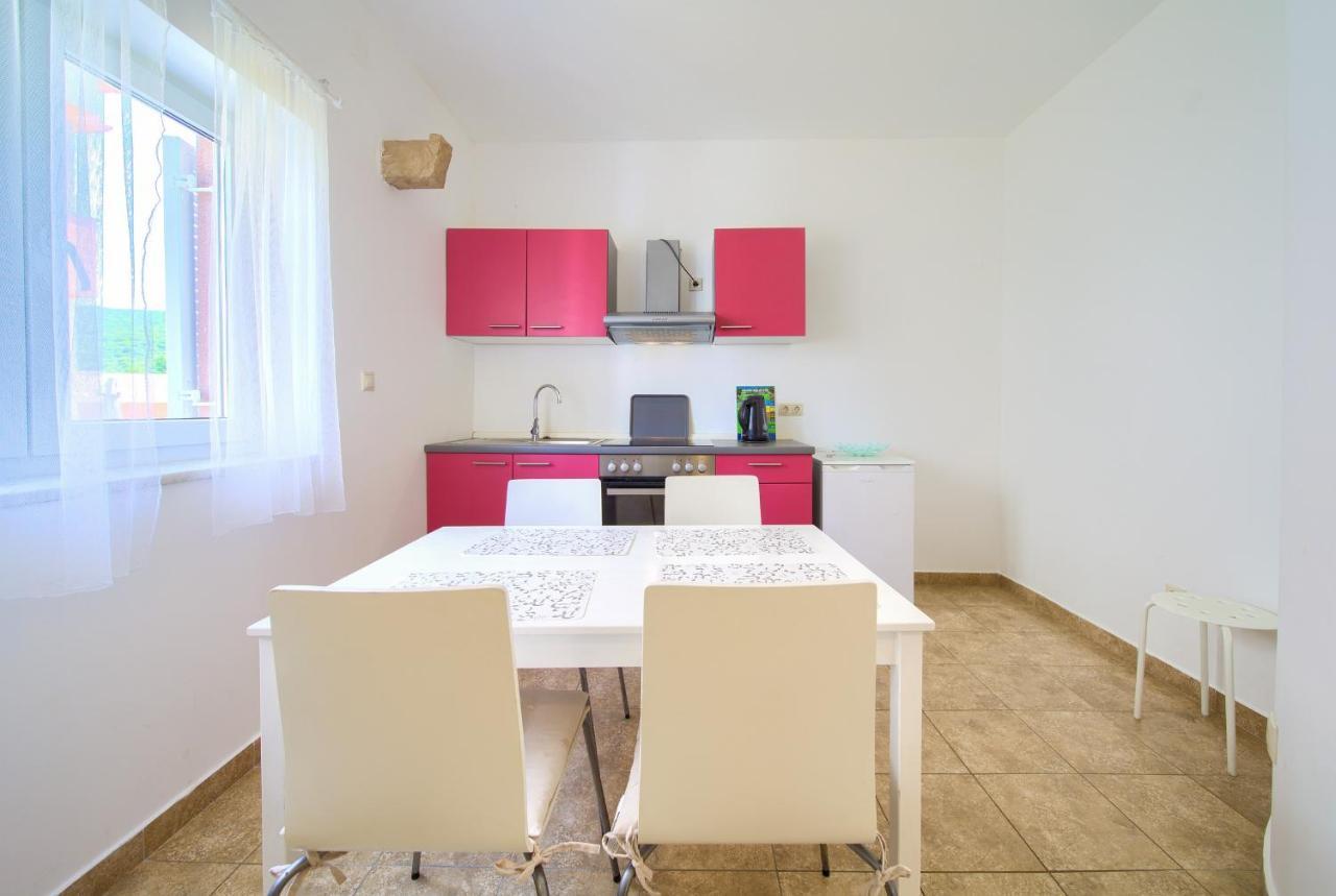 Bed&Breakfast Lucija Punat Exterior foto