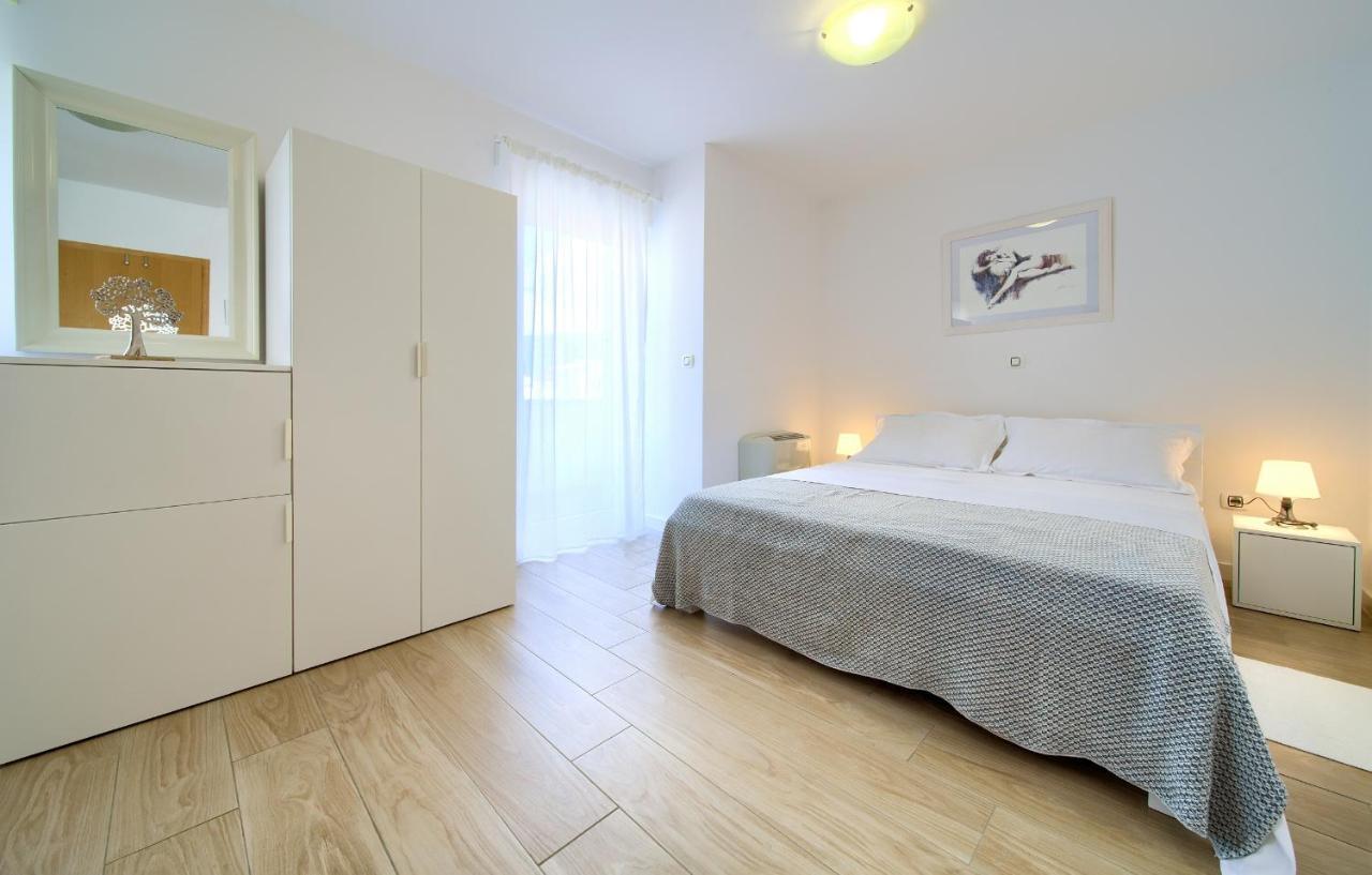 Bed&Breakfast Lucija Punat Exterior foto