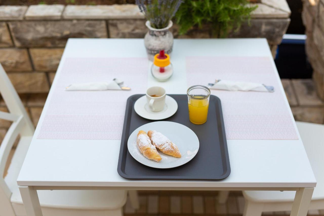 Bed&Breakfast Lucija Punat Exterior foto